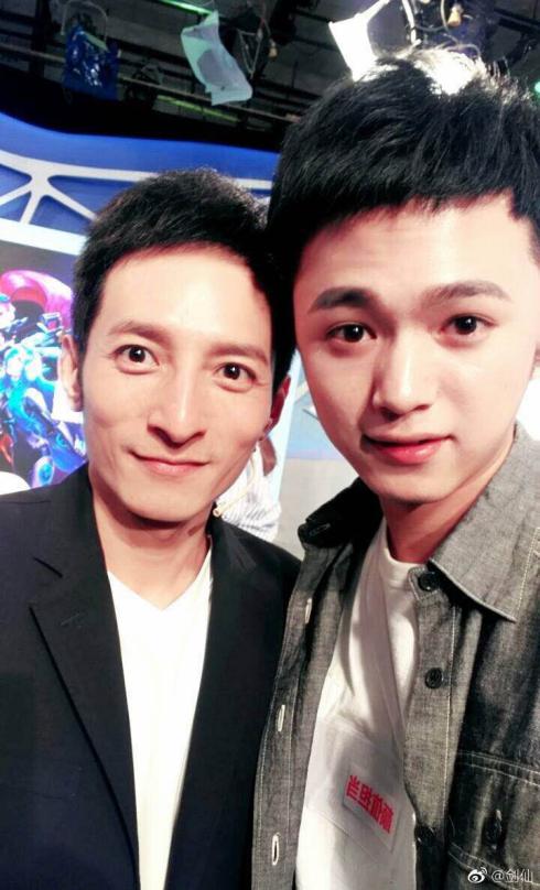 剑仙登上百星王者,连张艺兴都想和他开黑