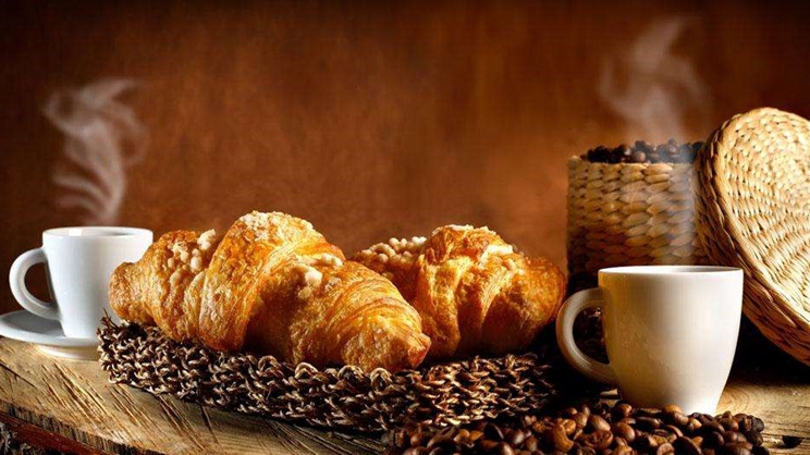 “咖啡”与“面包”连锁接连出事，究竟谁之错?