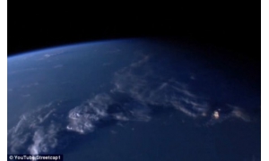 NASA突然切断直播：被指掩饰UFO画面