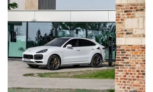 百万开售 保时捷Cayenne E-Hybrid Coupe首发