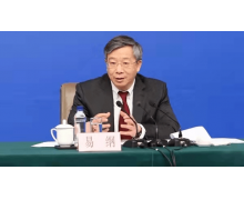 央行行长易纲：碳中和约束下，有两方面任务格外紧迫