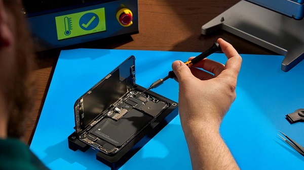 iFixit称苹果推出自助维修计划，其零部件是第三方公司运营