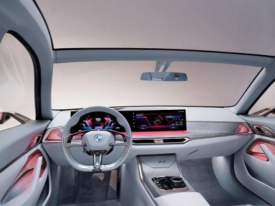 三星显示（Samsung Display）已与宝马达成协议，向后者供应数百万块汽车用 OLED 显示屏