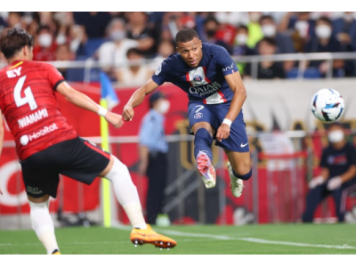 巴黎圣日耳曼3-0浦和红钻 姆巴佩爆射破门 萨拉维亚建功