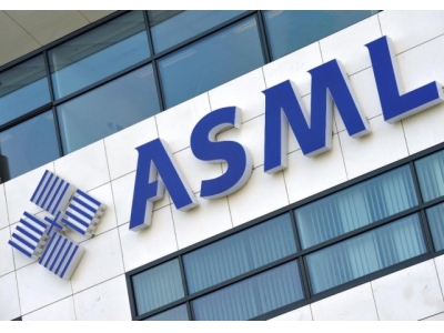 光刻机巨头ASML：预计Q3净销售额约51亿-54亿欧元，研发成本8.1亿欧元