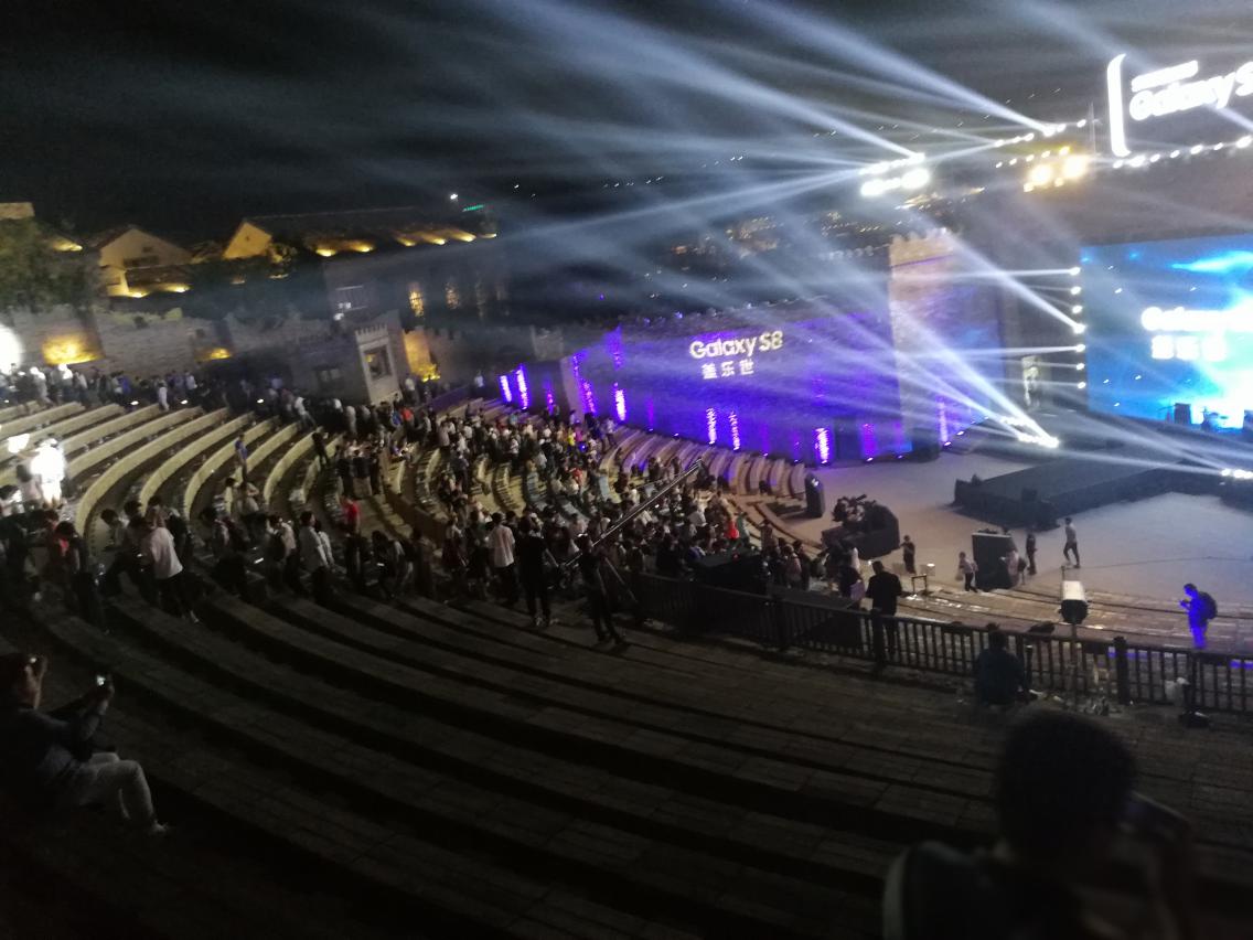 现场目击三星S8在华发布:一场时尚浪漫的手机Party