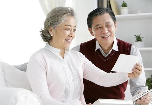 社区O2O+外卖+养老院,实现居家”智慧养老”新模式