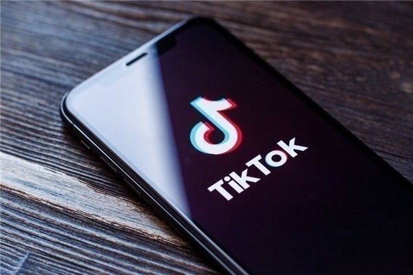 TikTok 分流广告收入，伤了多家美国社交平台